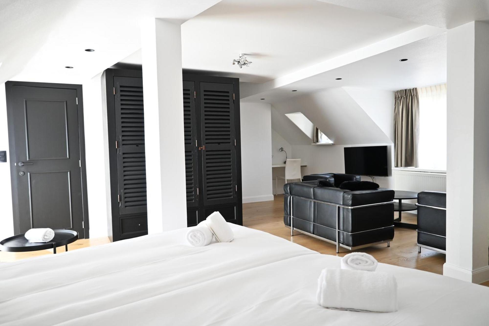 Boutique Hotel Azur De Haan Exteriör bild