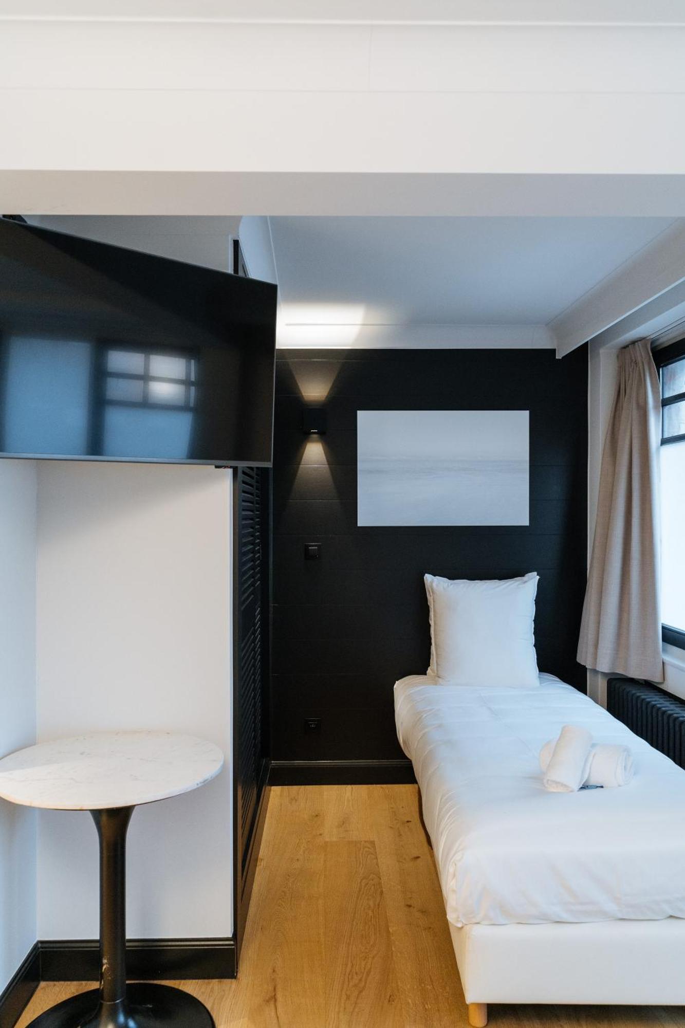 Boutique Hotel Azur De Haan Exteriör bild