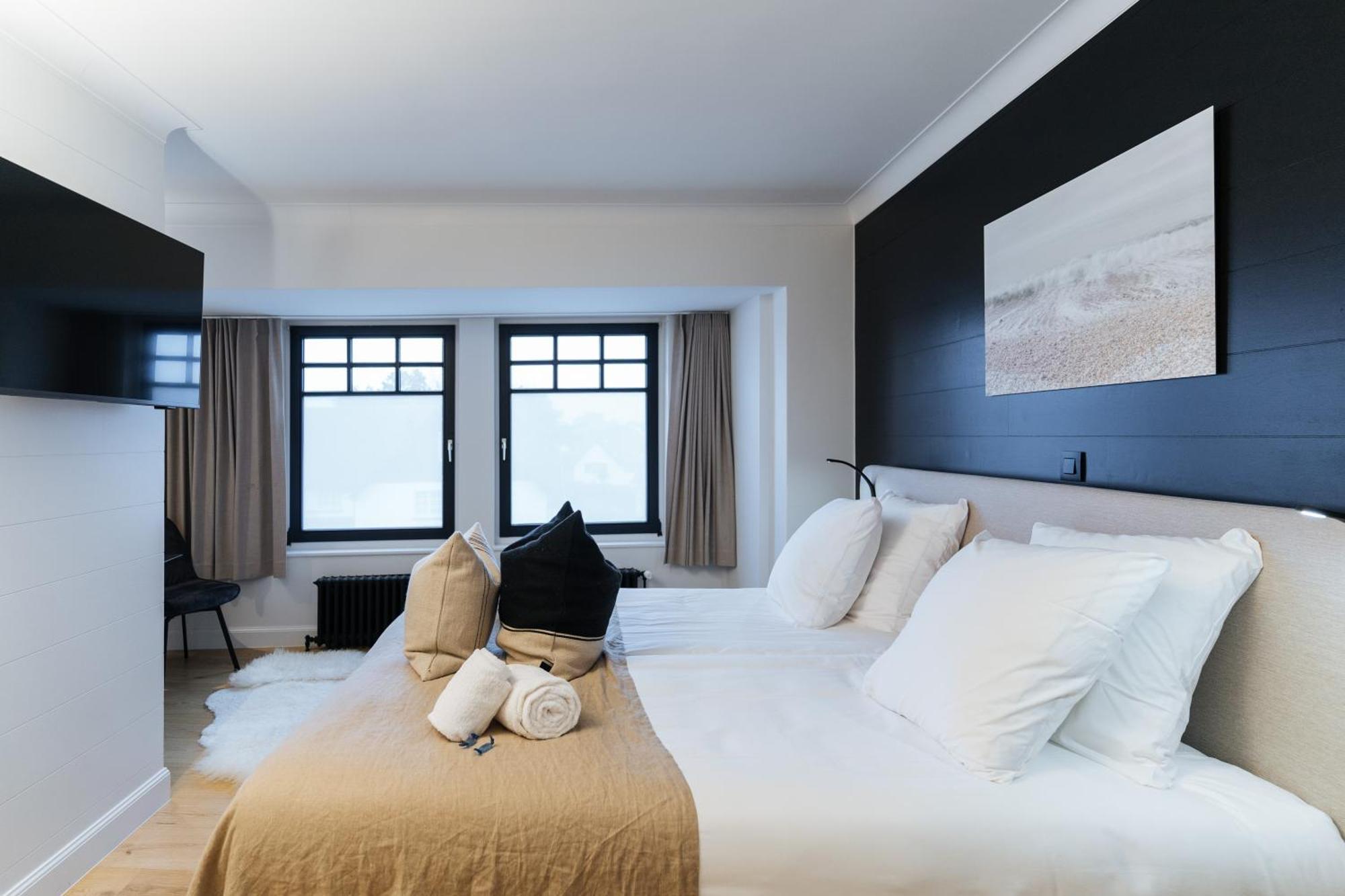 Boutique Hotel Azur De Haan Exteriör bild